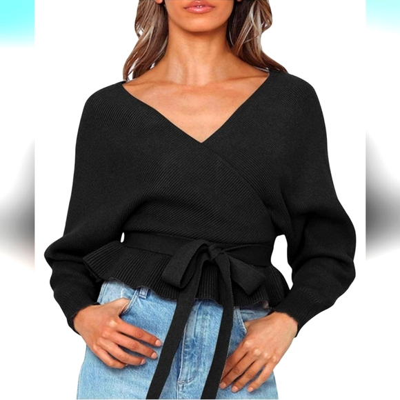 Amazon Sweaters - Amazon XL Ribbed Black Plunge Sweater Peplum Winter